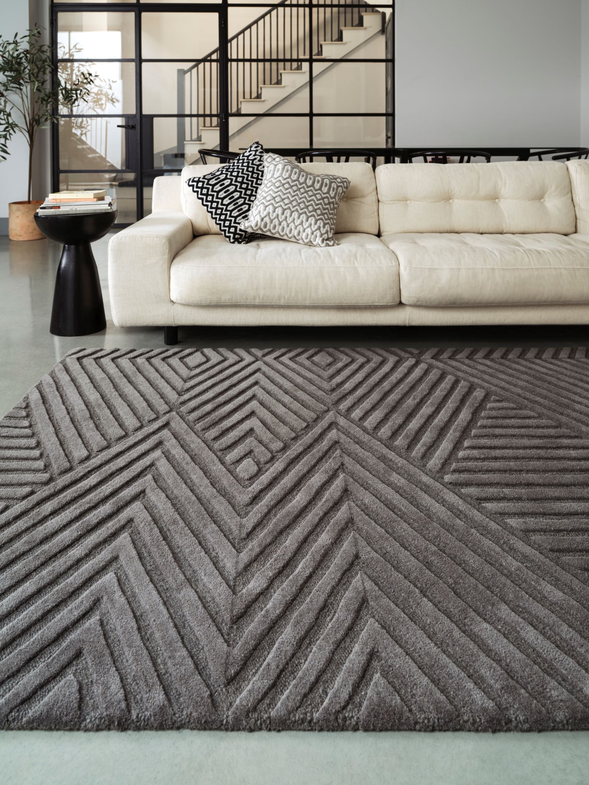 Hague Charcoal Rug