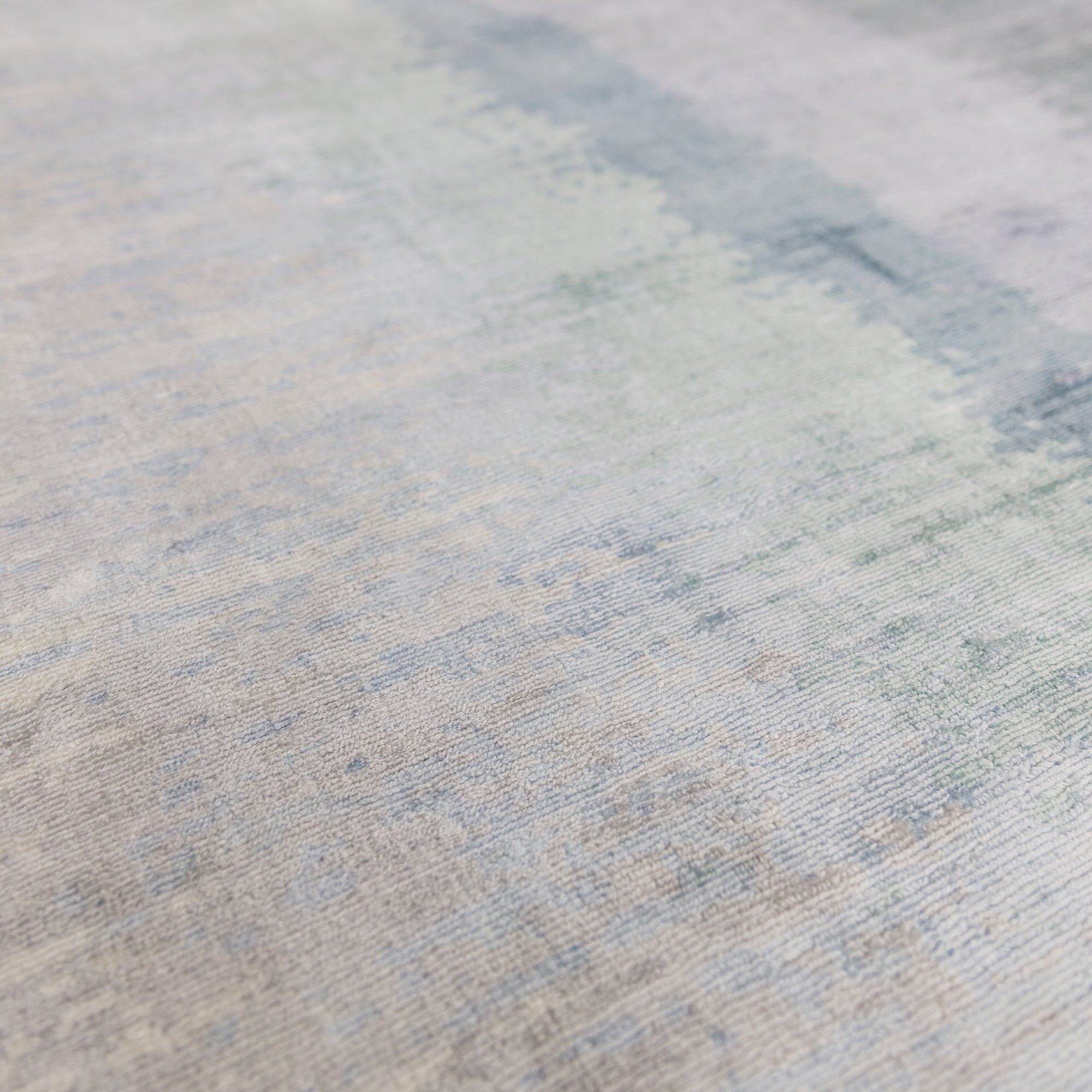 Contemporary Design Juno Aquamarine rug