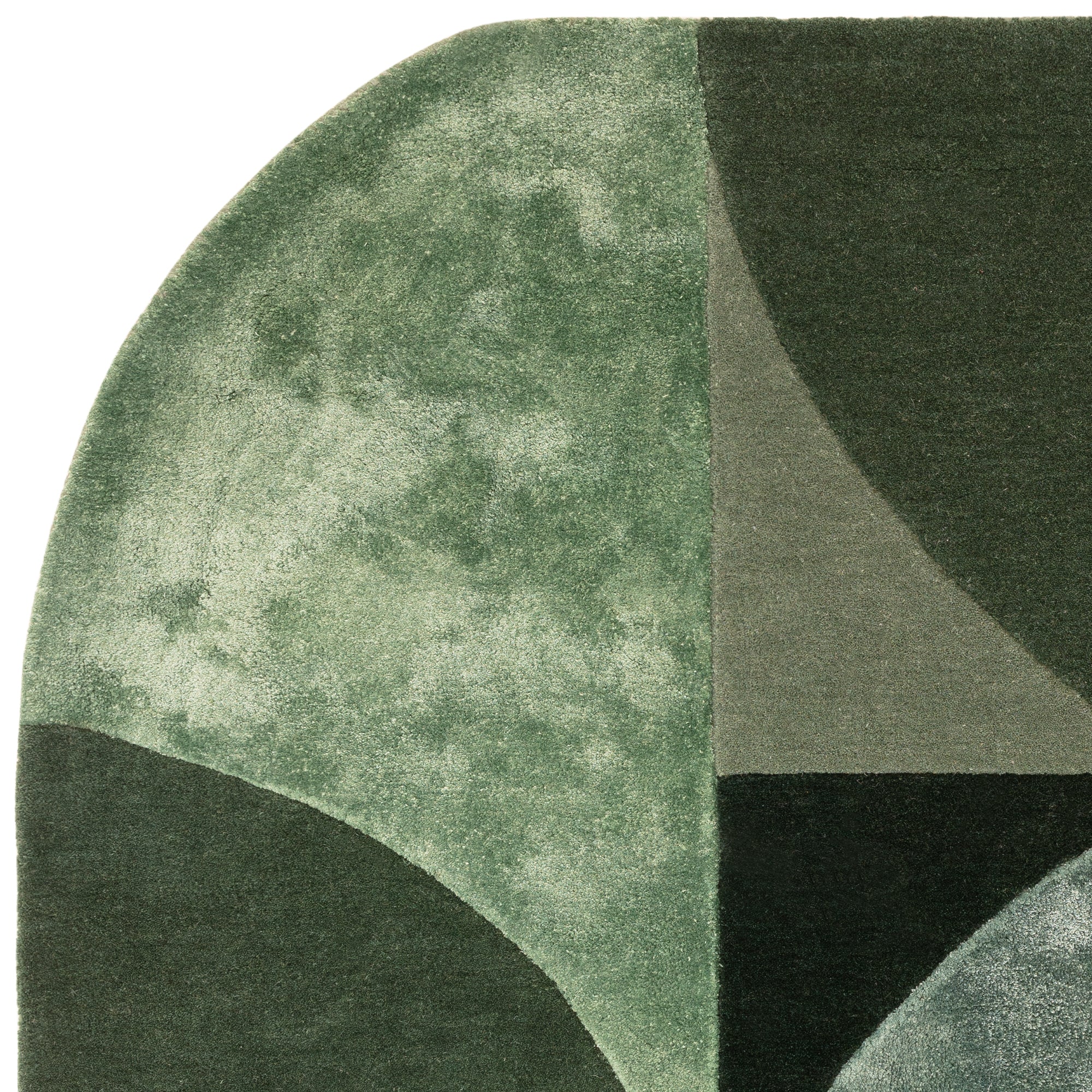 Matrix 75 Oval Forest green rug