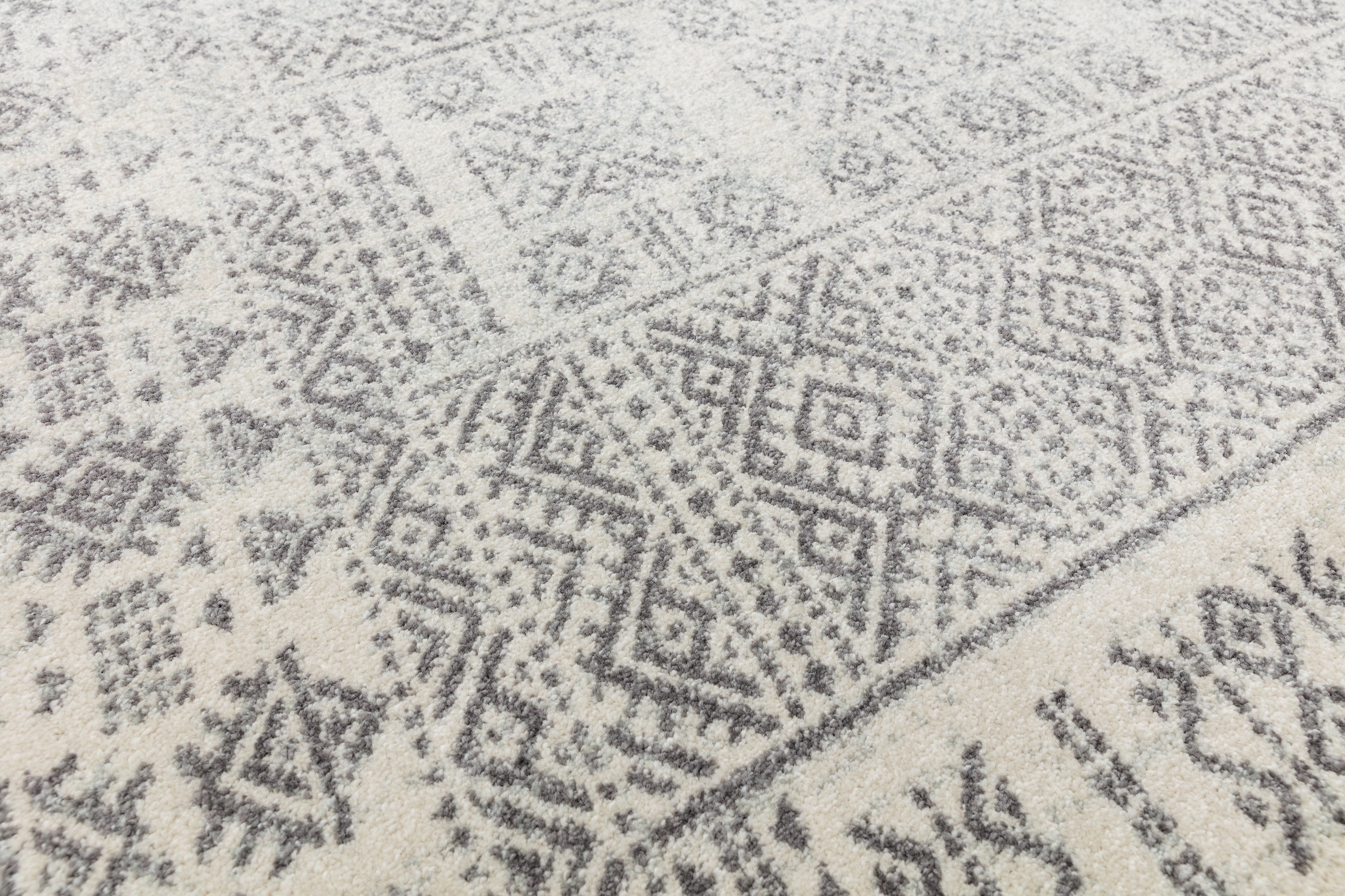 Nova NV33 Tribal Grey Rug