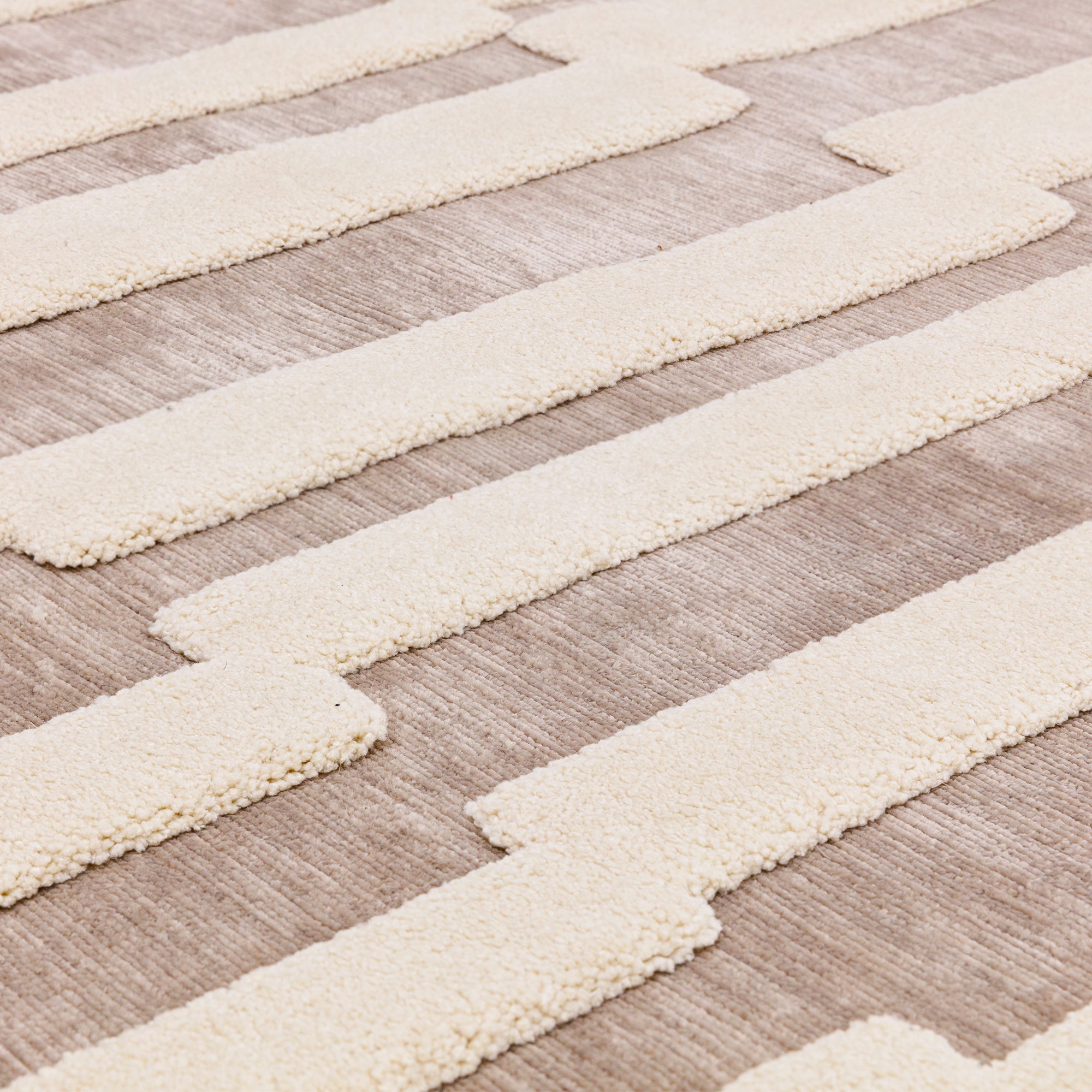 Valley 08 Natural/Ivory Tile Rug