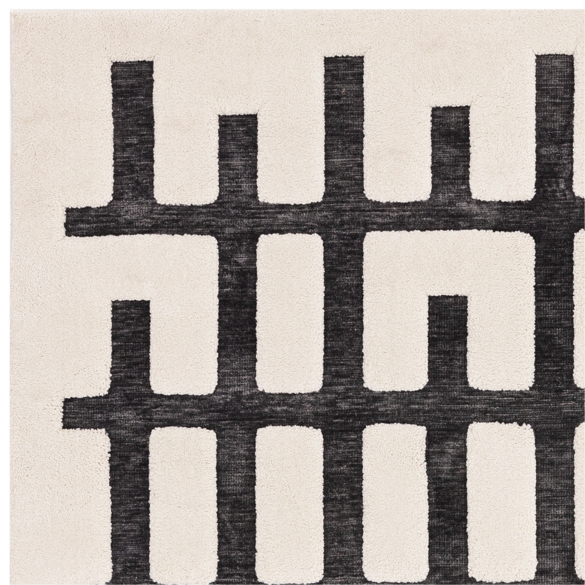 Valley 10 Charcoal / Ivory Juction Rug