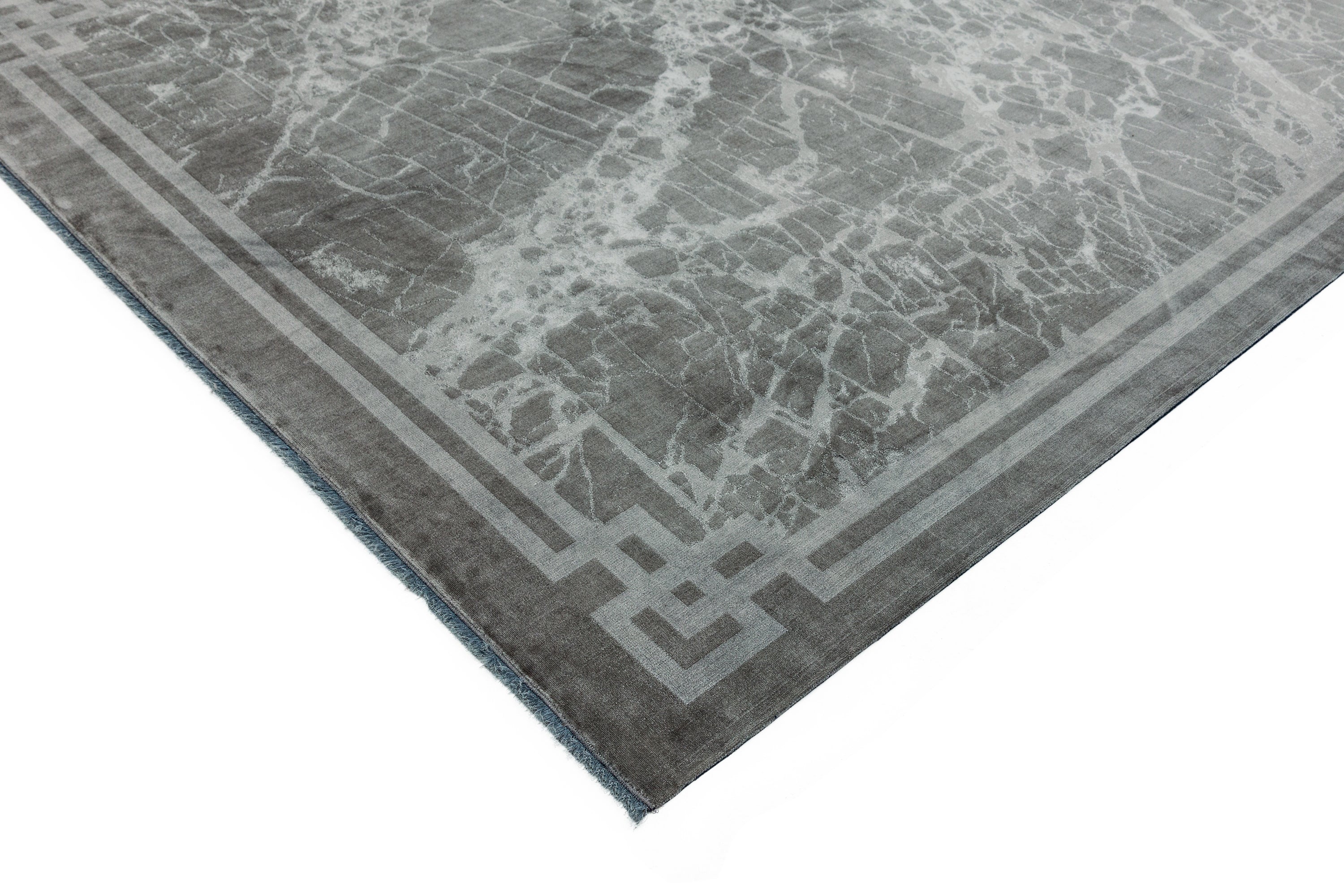 Zehraya ZE04 Silver Border Rug