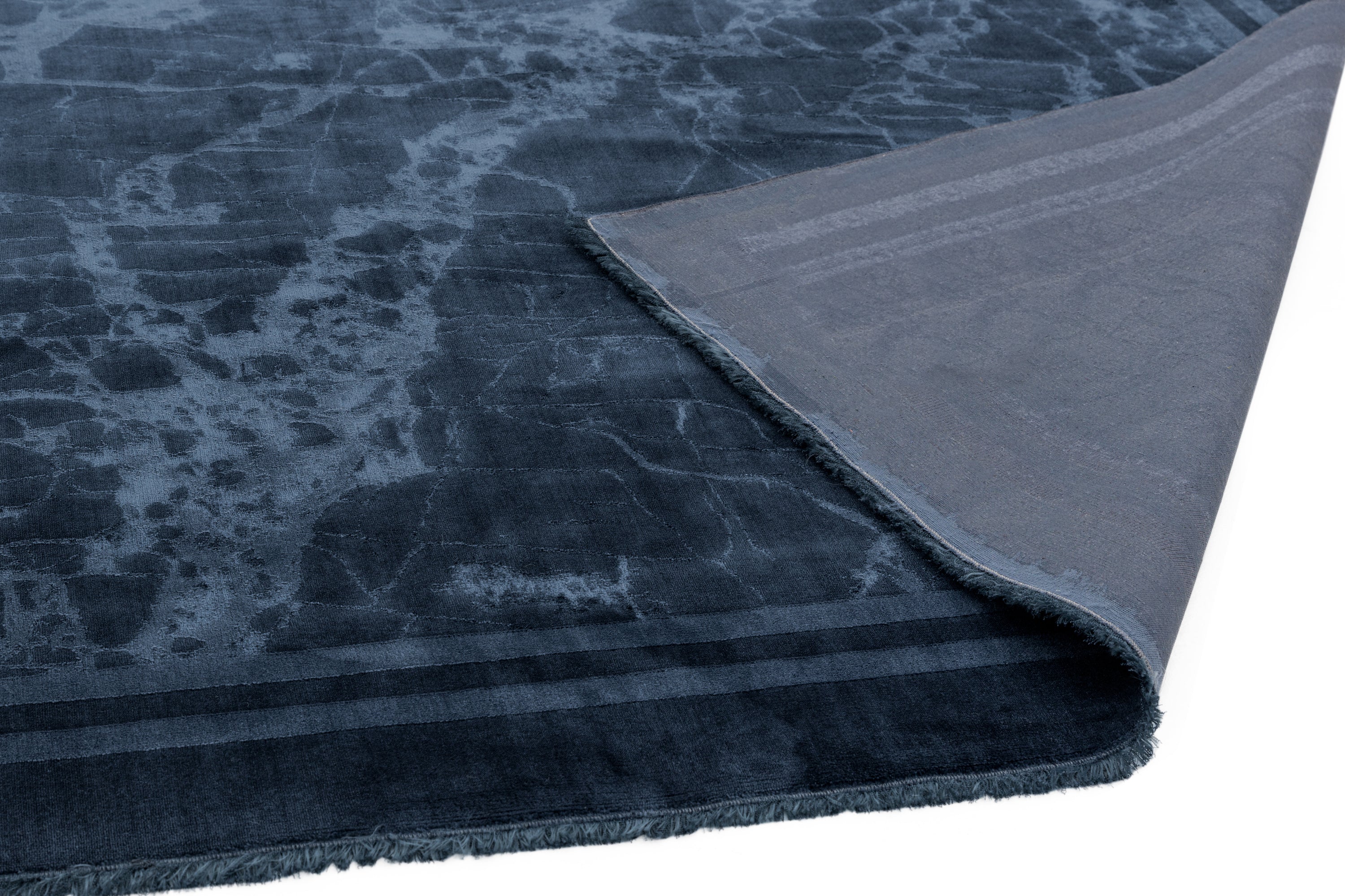 Zehraya ZE02 Ink Blue Border Rug