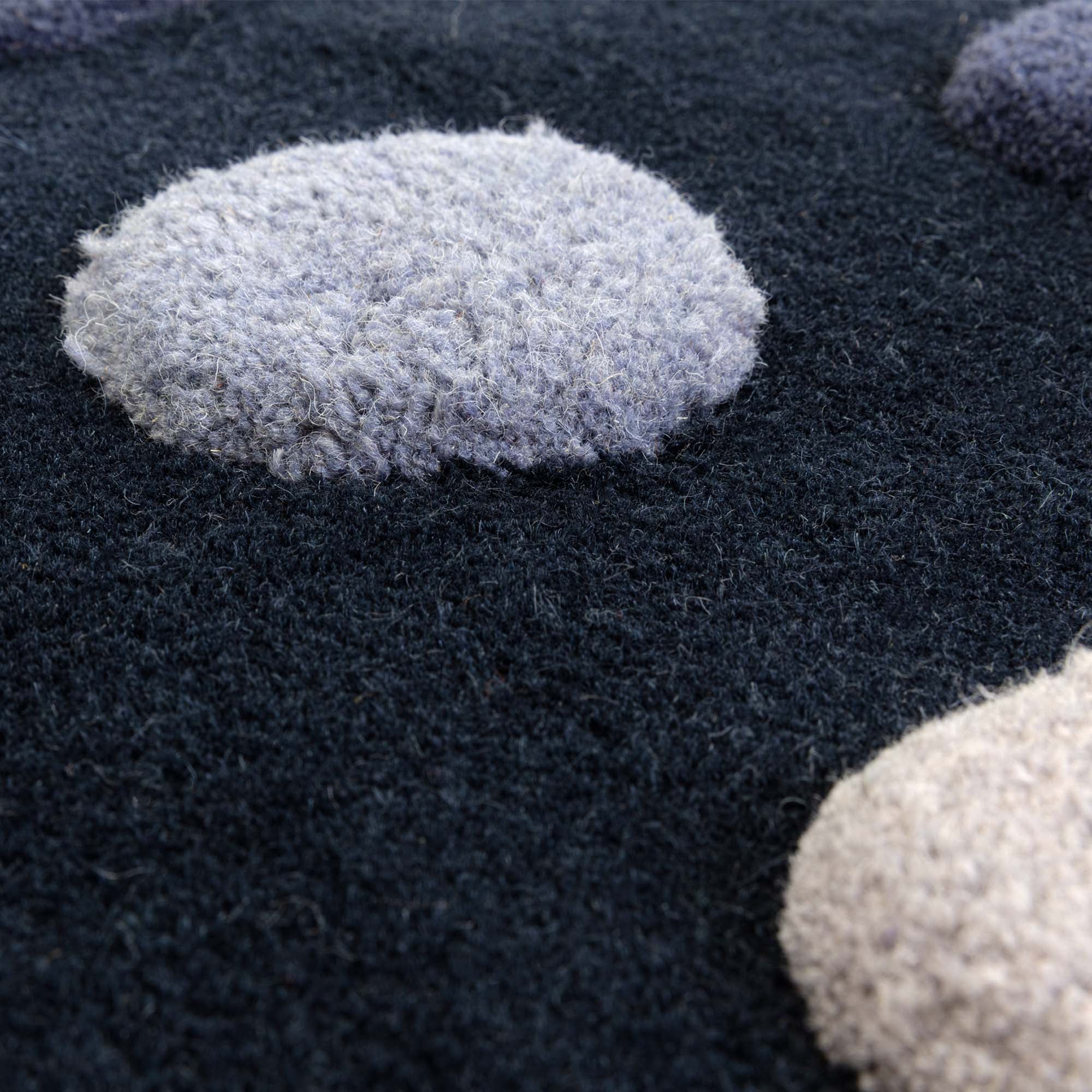 Contemporary Design Dotty Navy Rug