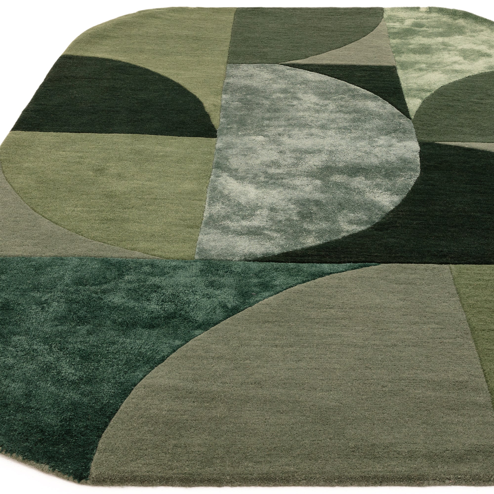 Matrix 75 Oval Forest green rug