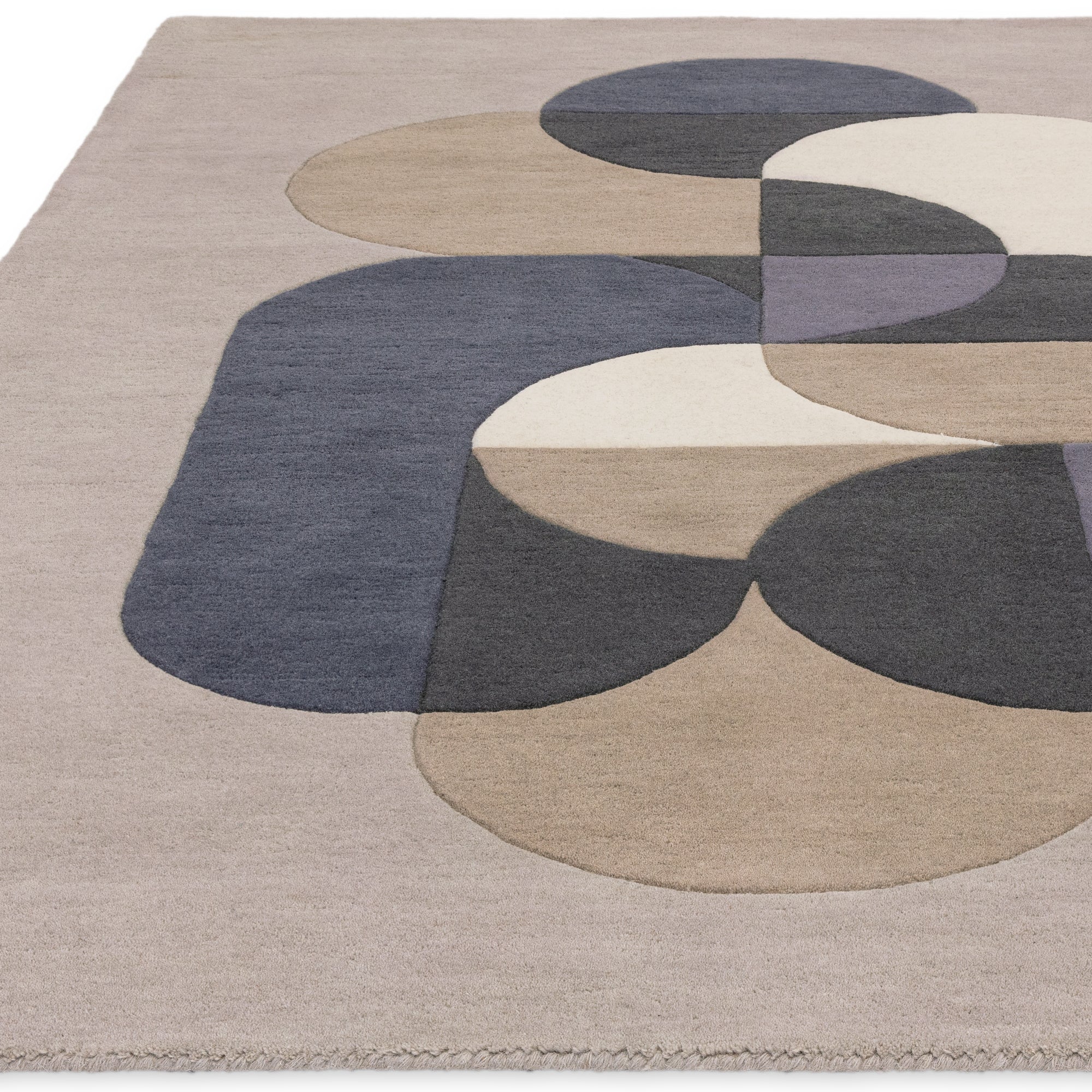 Matrix 92 Statement Light Grey and Silver Rug