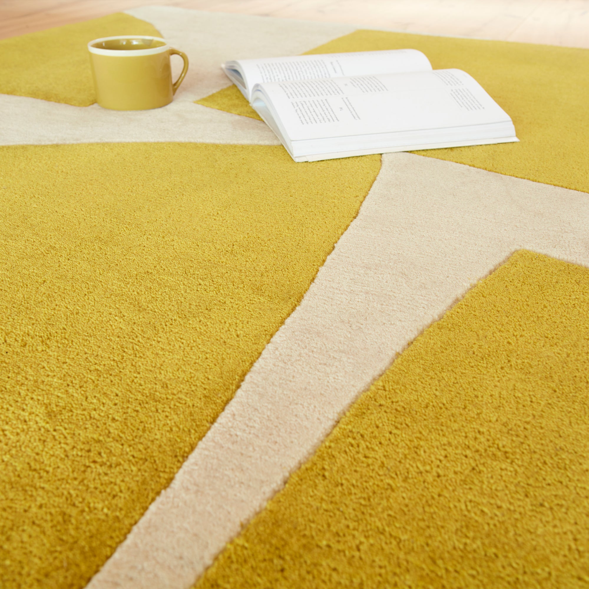 Romy 06 Kite Chartreuse Rug