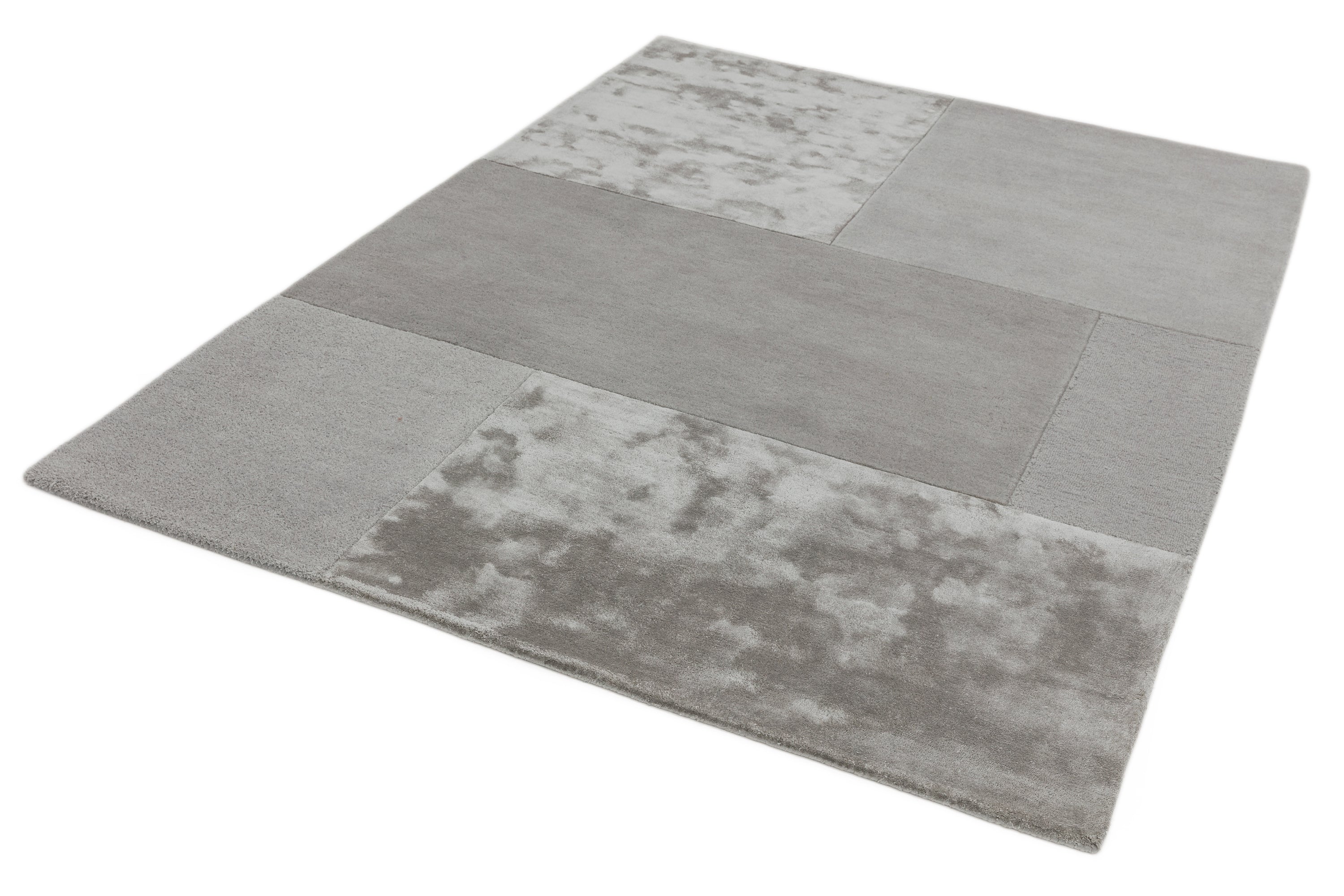 Tate Silver Rug