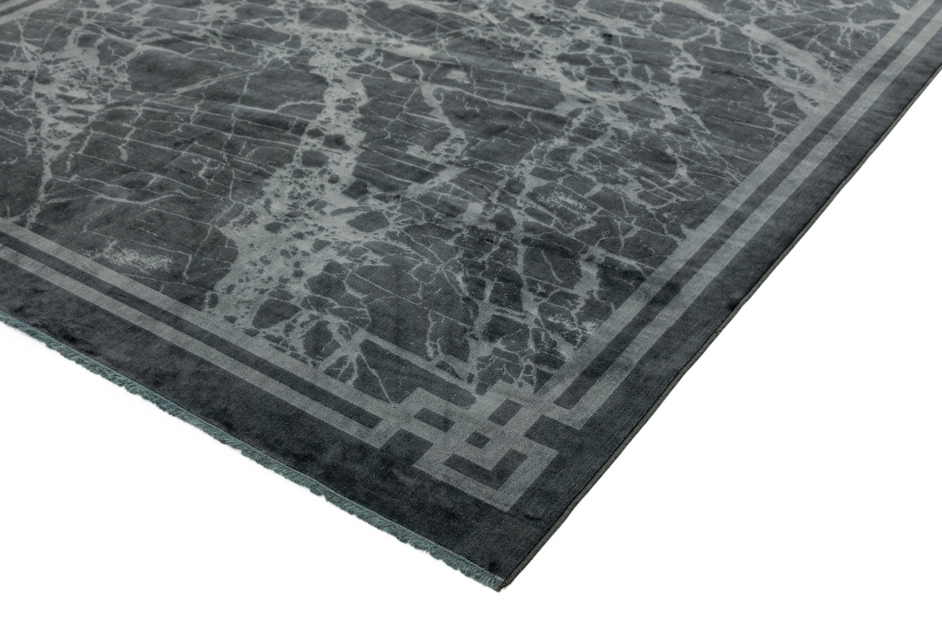 Zehraya ZE03 Grey Border Rug