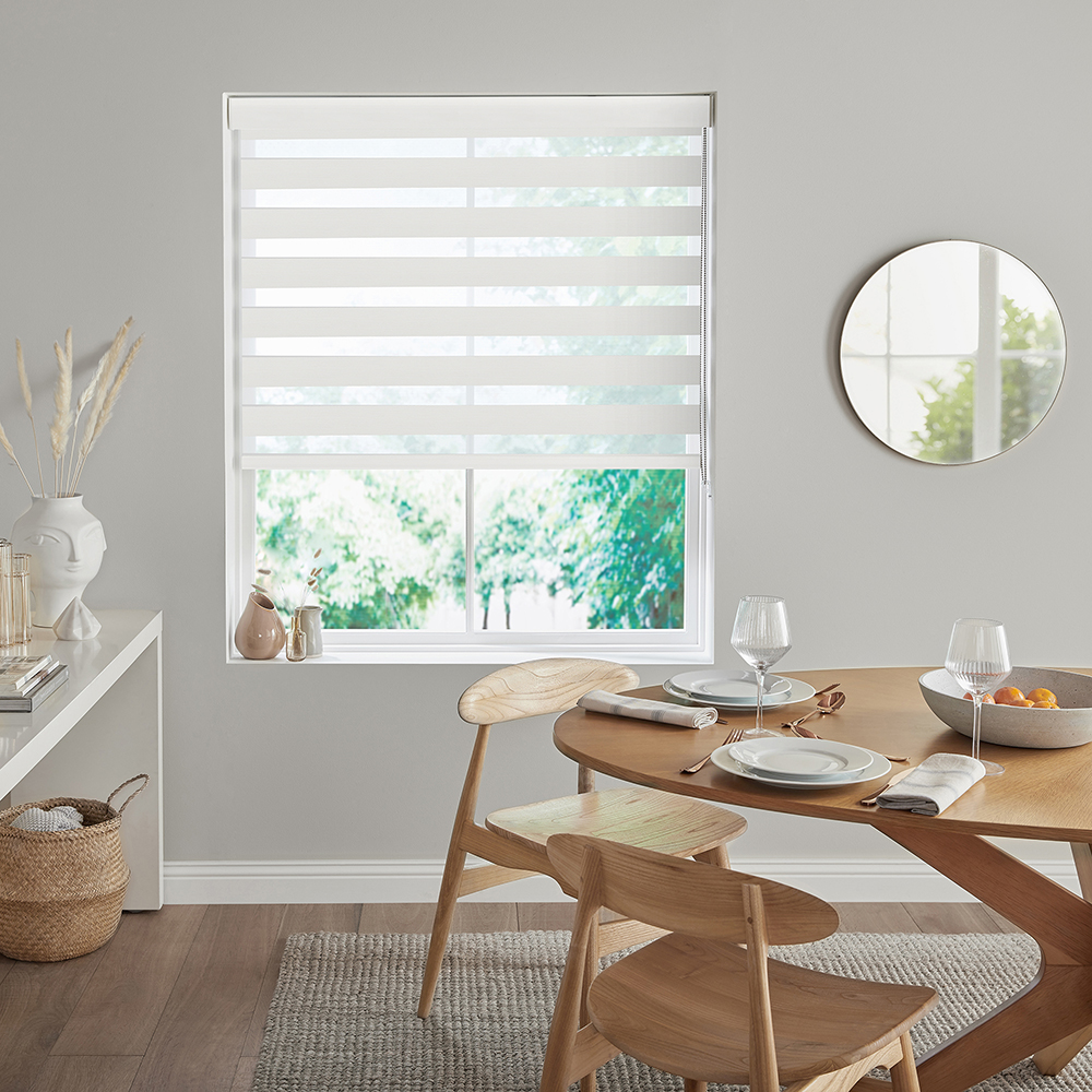 Molton Snow Fifty50 Blind