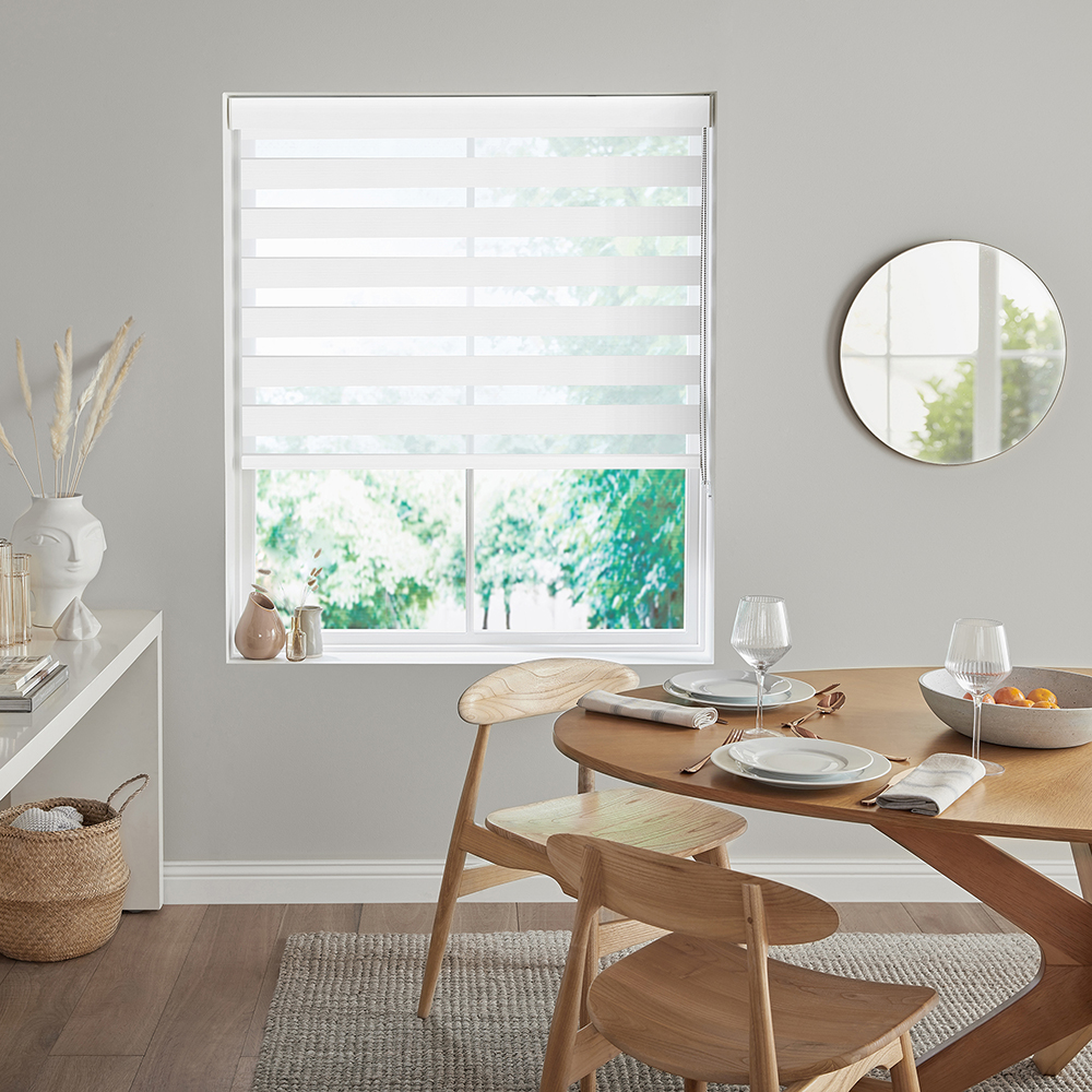 Andrena Frost Fifty50 Blind