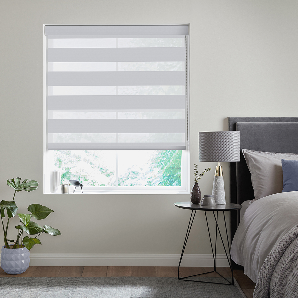 Langham Snow Fifty50 Blind