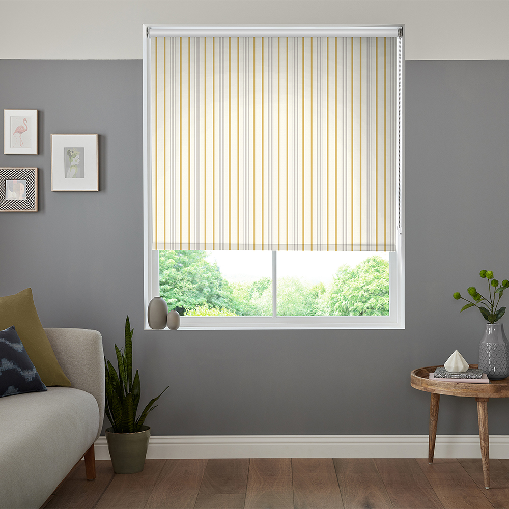 Vertus Yellow Roller Blind
