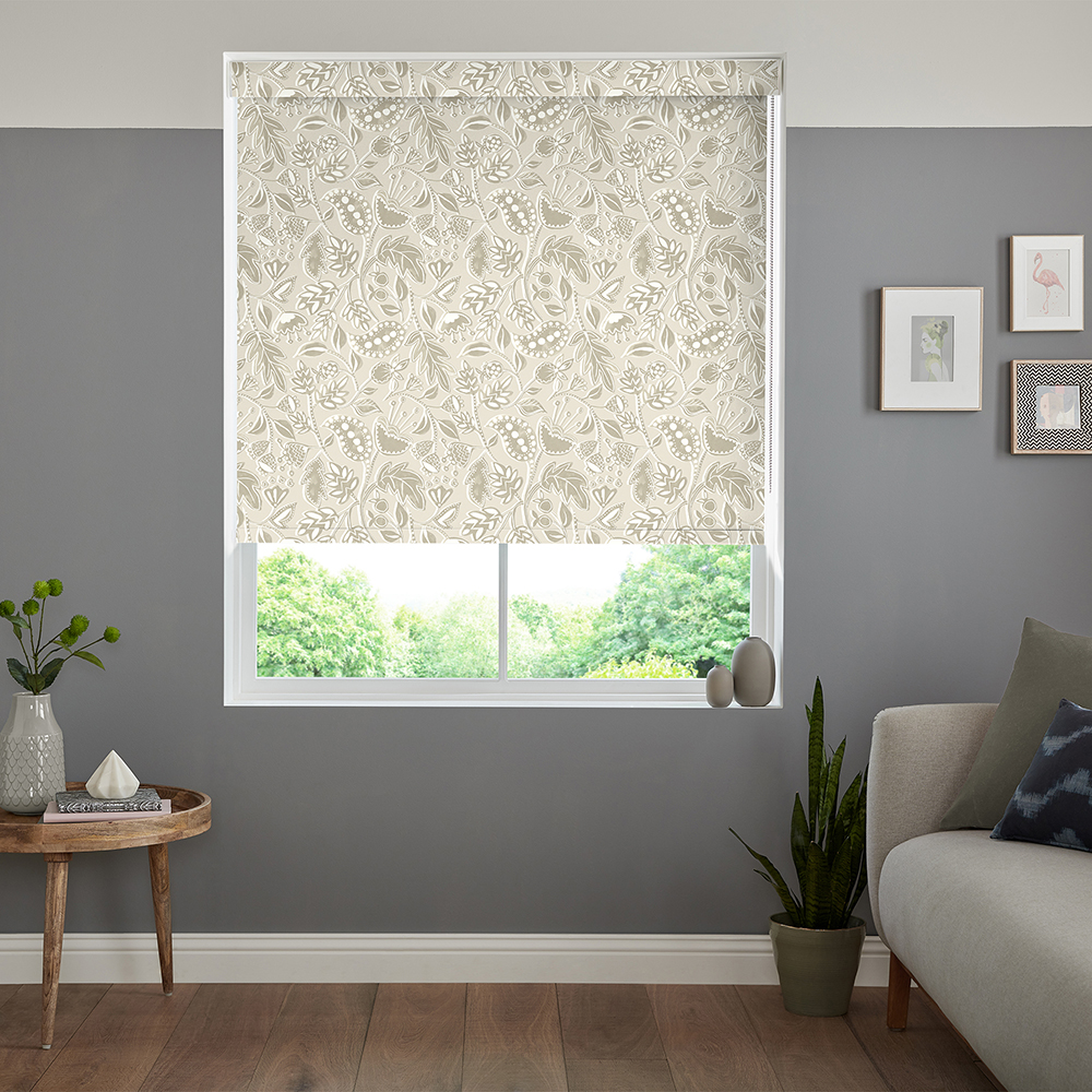 Bailey Linen Roller Blind