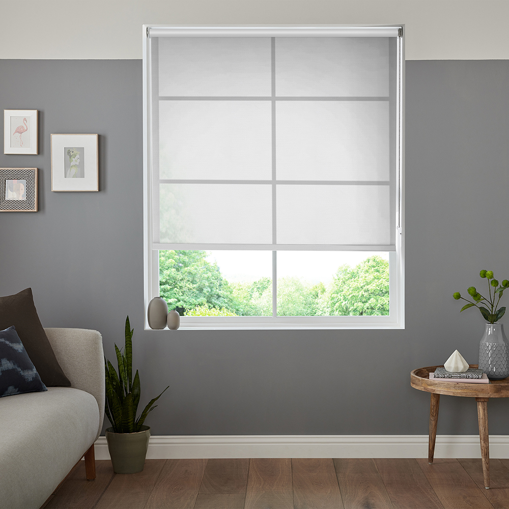 Mondrich Snowdrop Roller Blind