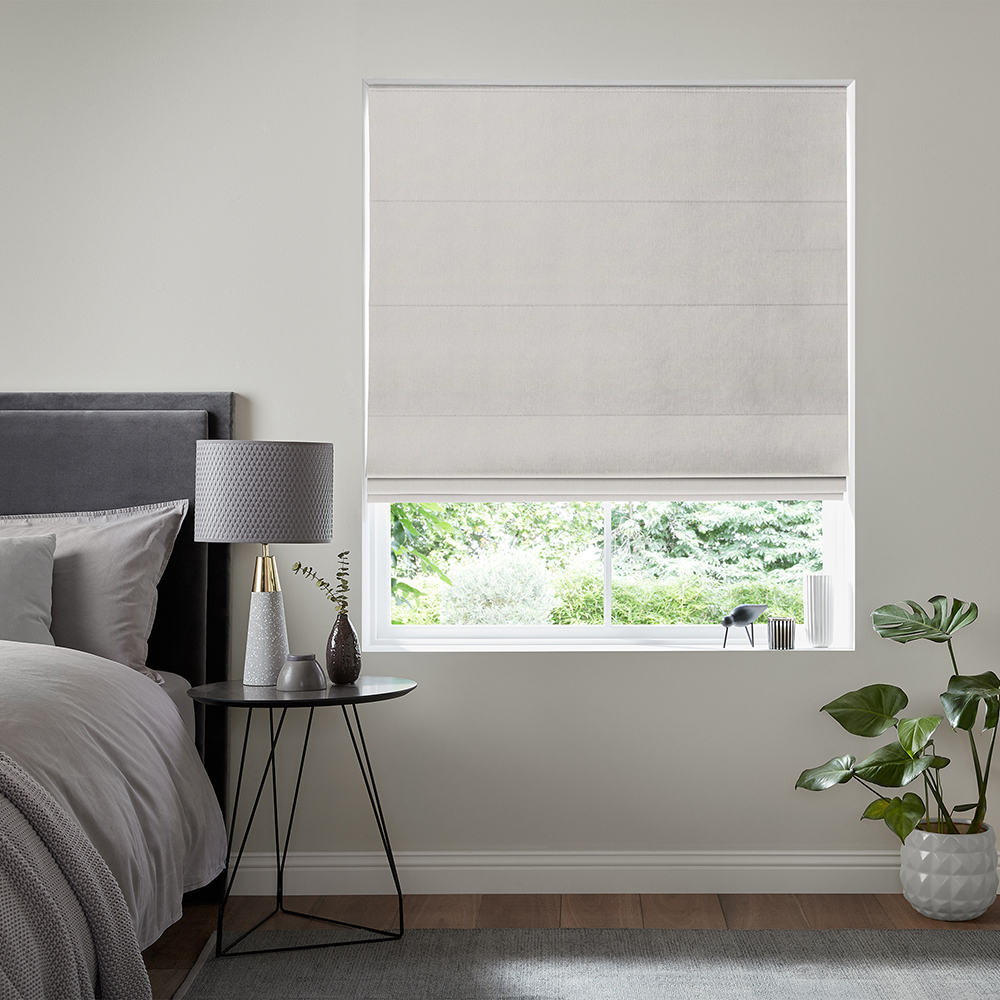 Kul Ecru Roman Blind