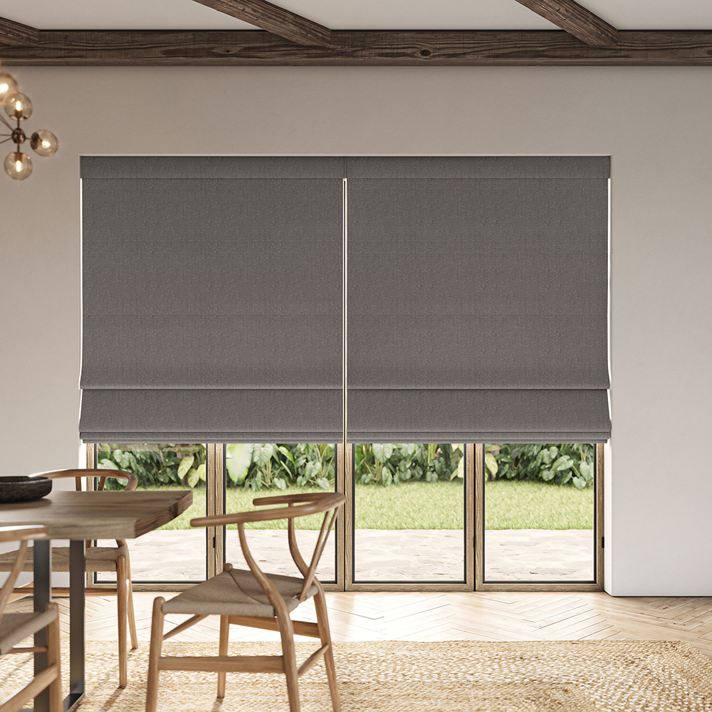 Lou Fog Roman Blind