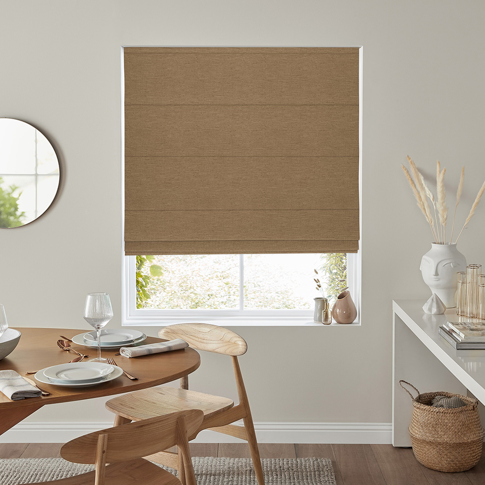 Gilligan Tan Roman Blind