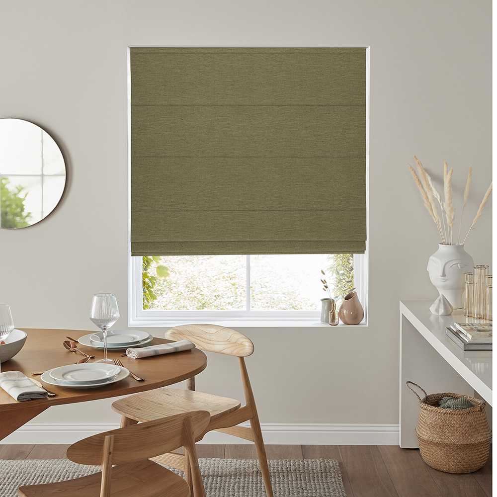 Gilligan Fern Roman Blind