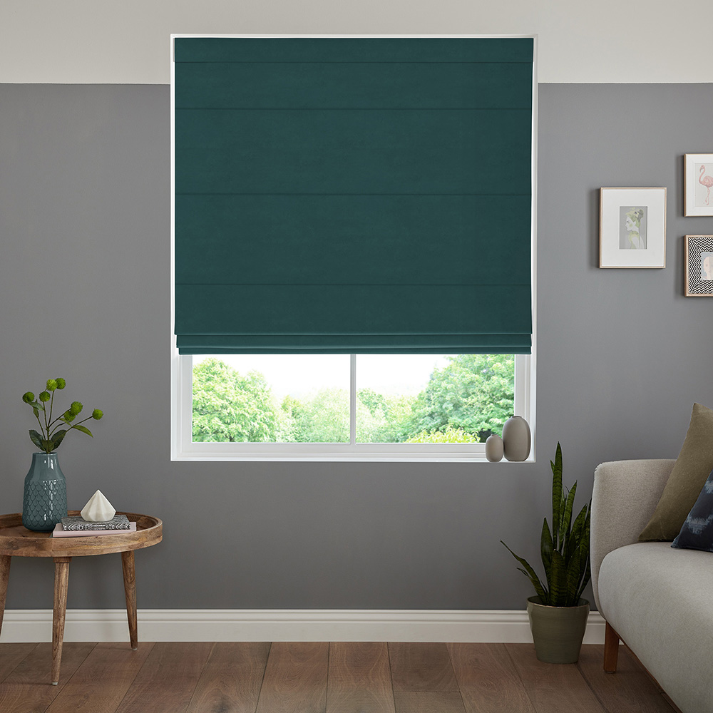 Karim Cyan Roman Blind