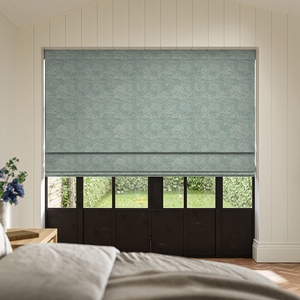 Daria Jade Roman Blind