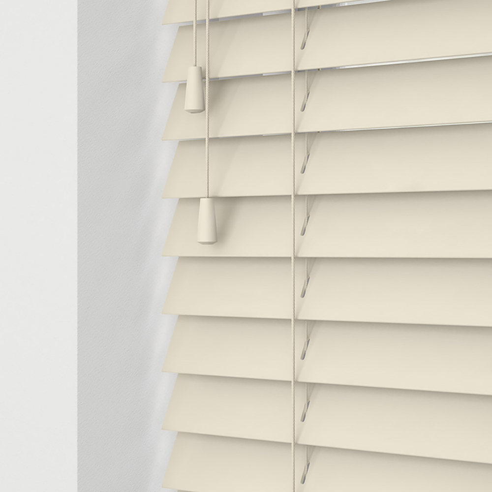 Magnolia Wood Venetian Blind