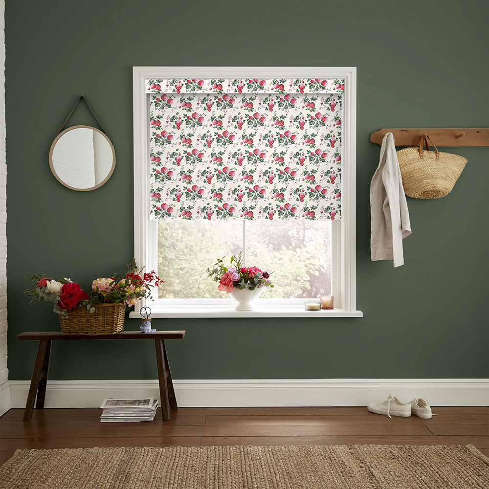 Strawberries (CK) Rose Pink Roller Blind