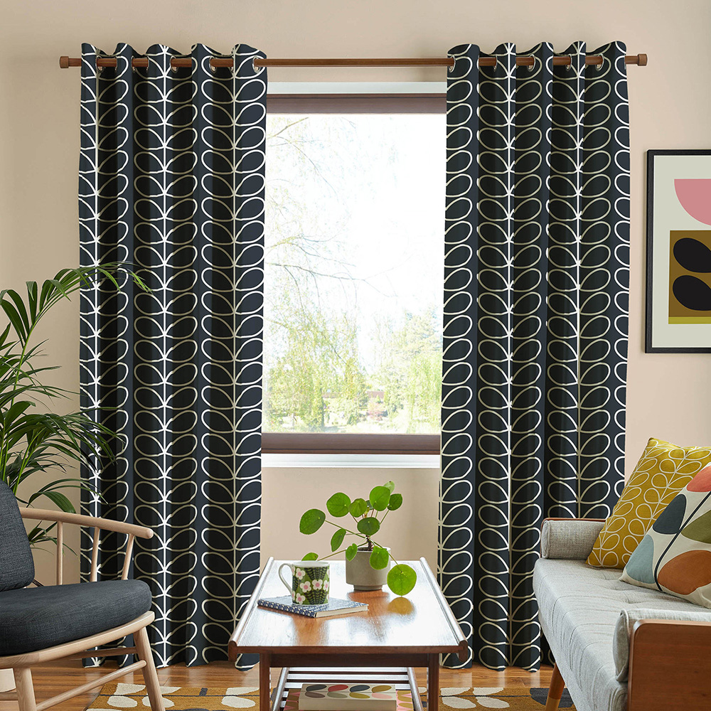 Jumbo Linear Stem Liquorice Curtains