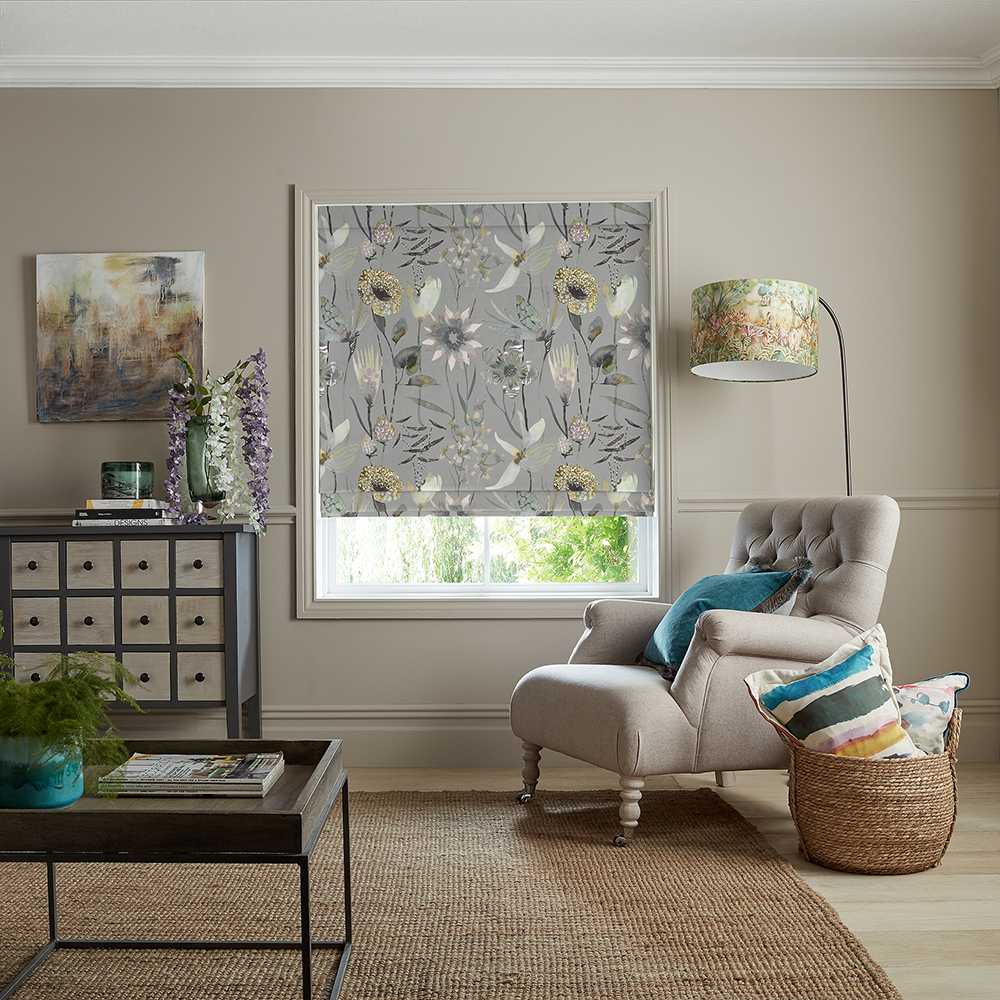 Oceania Dawn Roman Blind